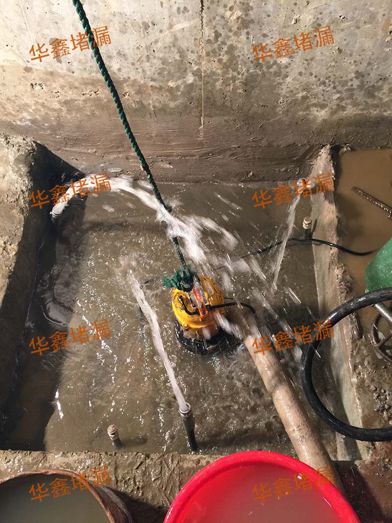 ��ͨ���������ͳ�С�����³��⼯ˮ����©